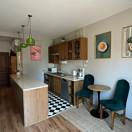 Tuterra Ii Apartament